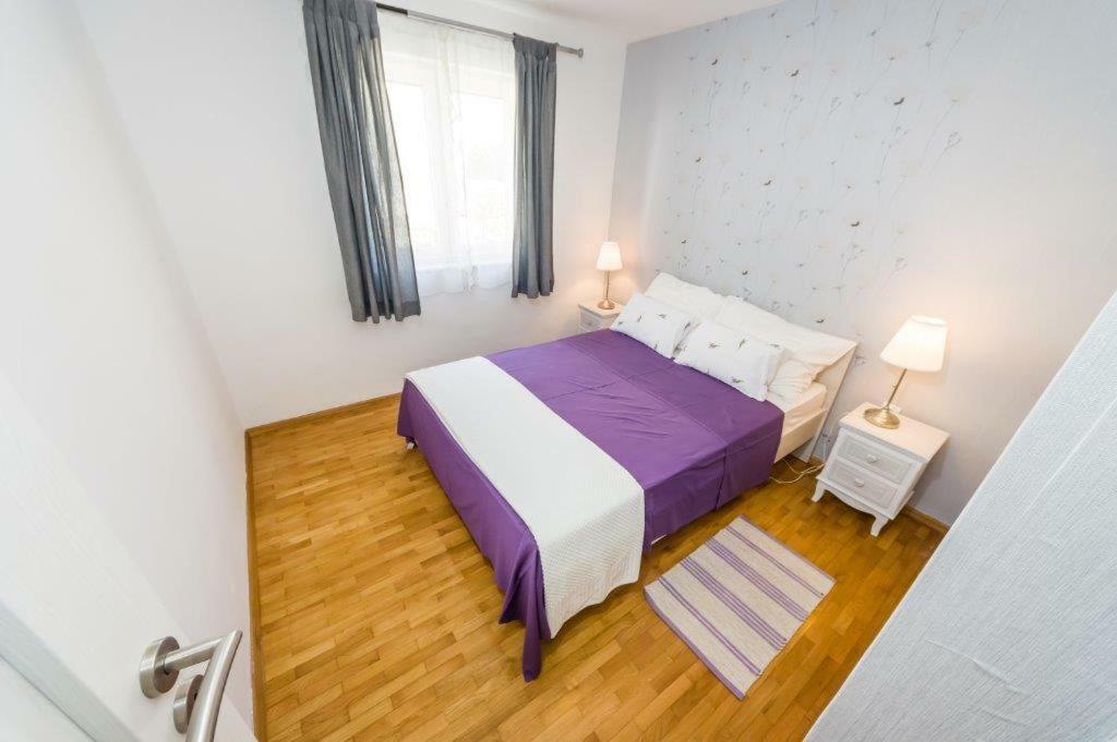 Apartmani Paradise Petrcane Exterior photo