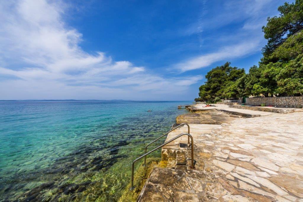 Apartmani Paradise Petrcane Exterior photo