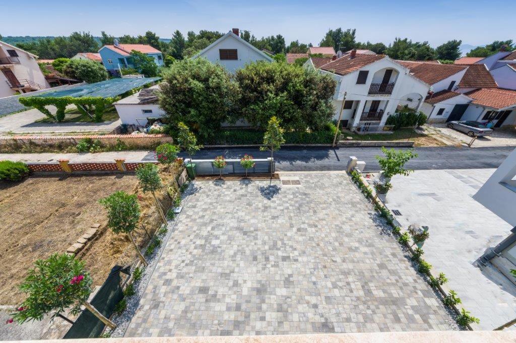 Apartmani Paradise Petrcane Exterior photo