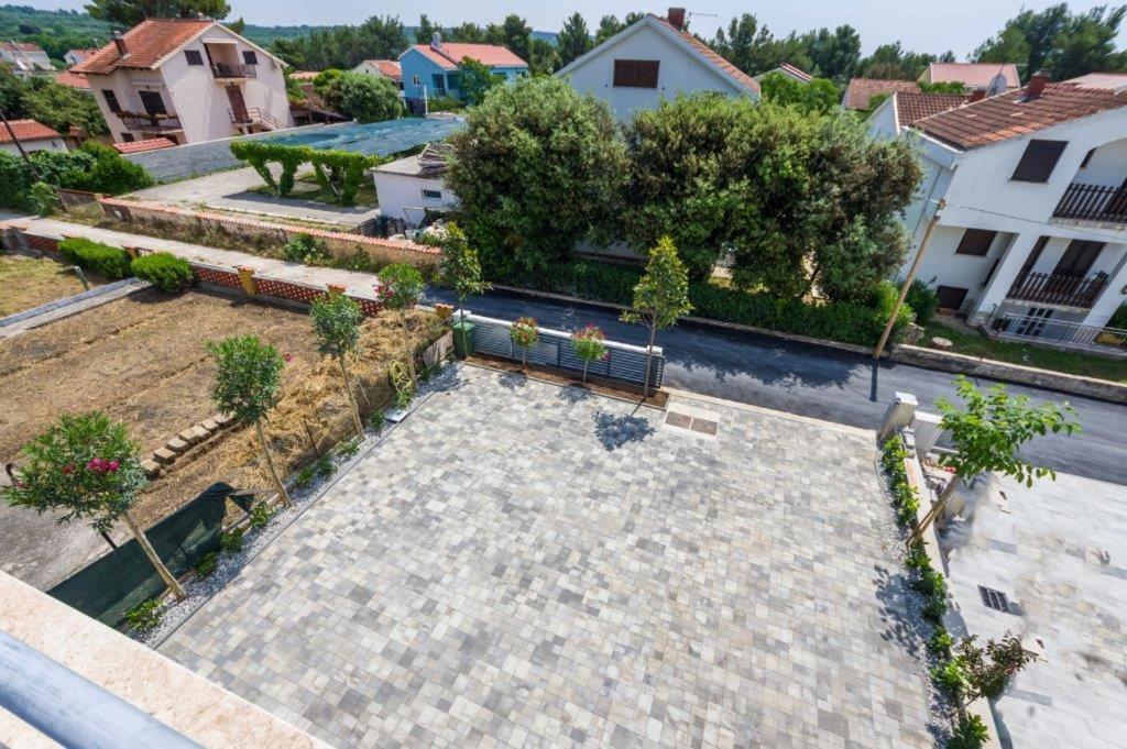 Apartmani Paradise Petrcane Exterior photo